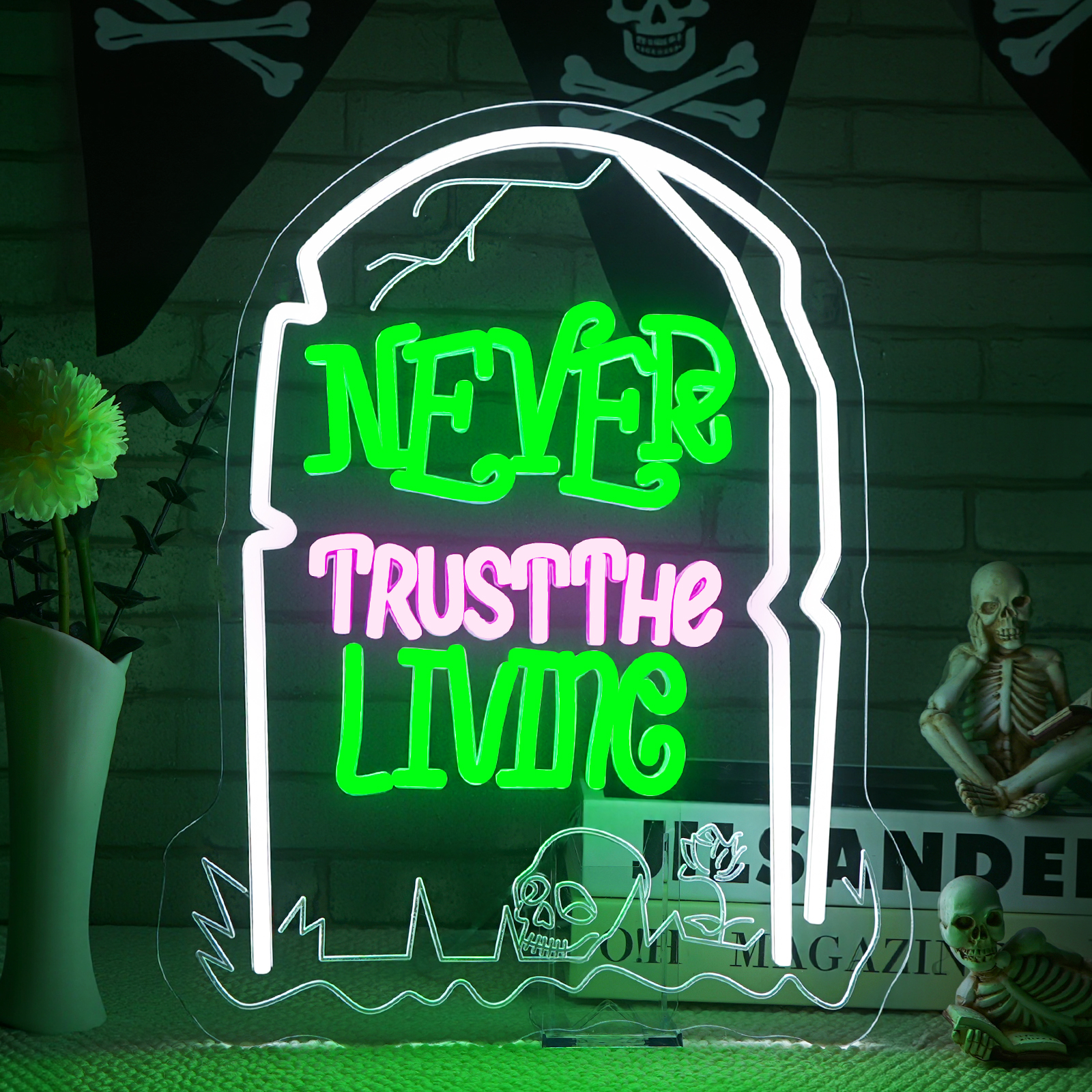 Halloween Never Trust the Livi – обзор и цена Party Games Switch